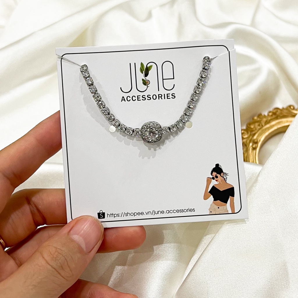 Lắc tay nữ titan mặt hình vuông đính đá sang chảnh phong cách vintage vòng tay titan bền màu June accessories
