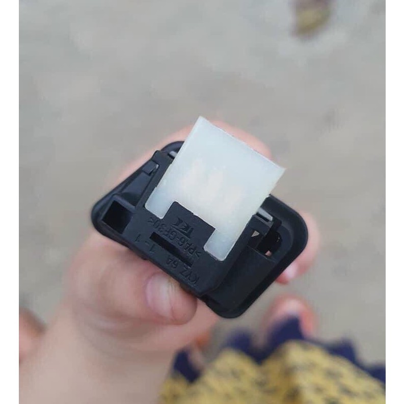 Công Tắc Tắt Đèn Xe Đời Mới,Không có công tắc tắt đèn