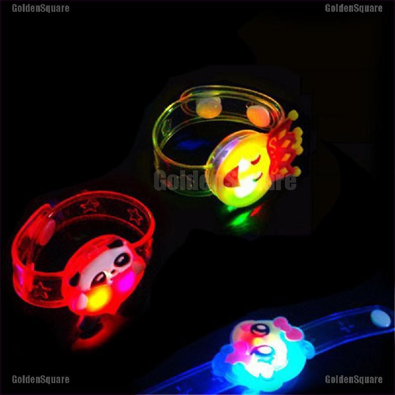 Đồng Hồ Đeo Tay Đèn Pin LED Kiểu Dáng Hoạt Hình Dễ Thương Cho Bé