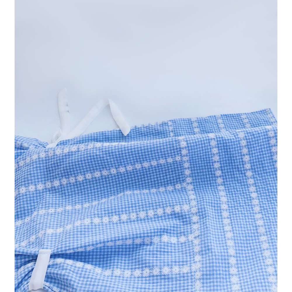 Đầm bé gái họa tiết Caro nhí xanh dương cổ ren cotton - AICDBGRJ3ROB - AIN Closet