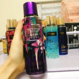Xịt body toàn thân thơm lâu