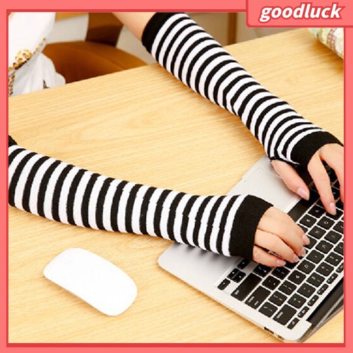 Găng Tay Dệt Kim Hở Ngón Cho Nữ