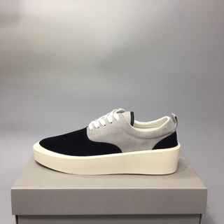 Fear of god full box tặng kèm cặp dây giày