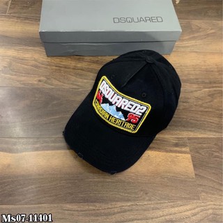 mũ lưỡi trai DSQUARED