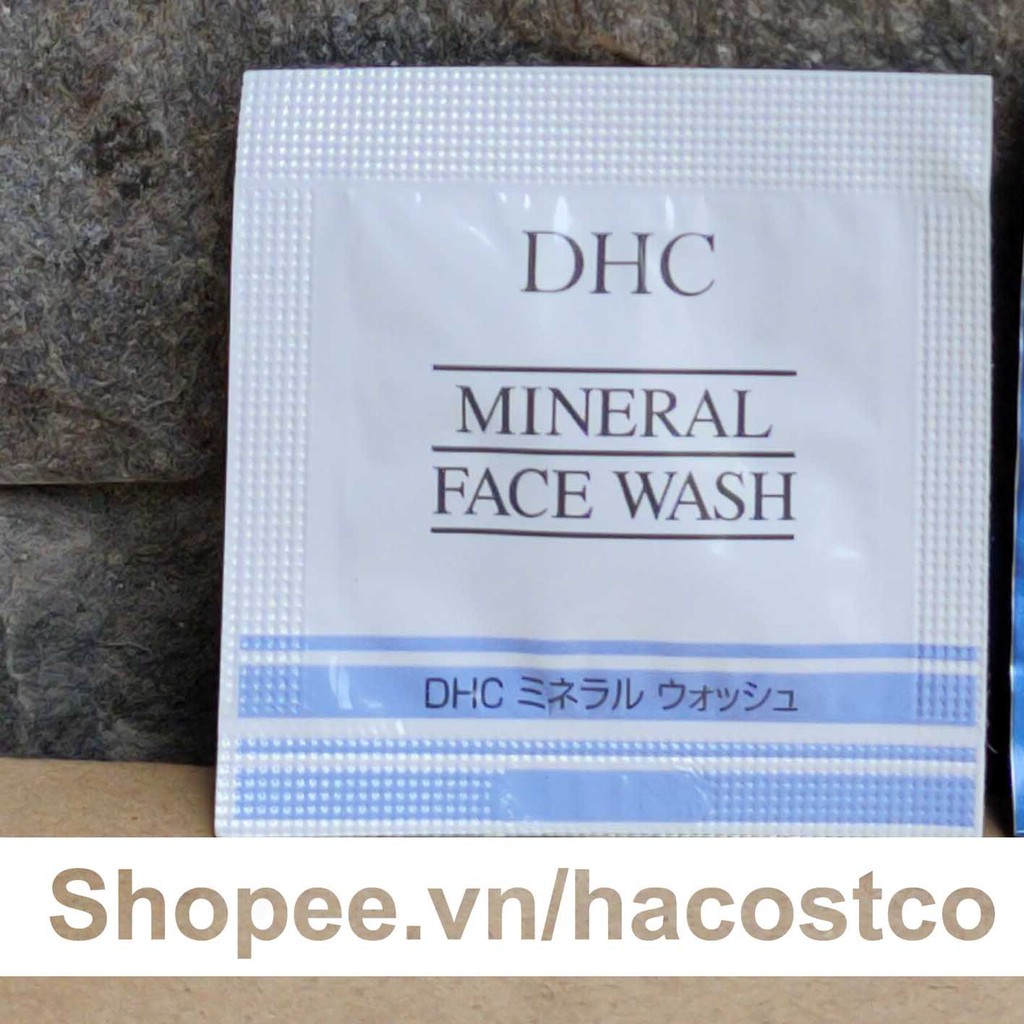 Hàng mẫu - Sữa rửa mặt khoáng chất DHC Mineral Face Wash Sample Pouch 1g
