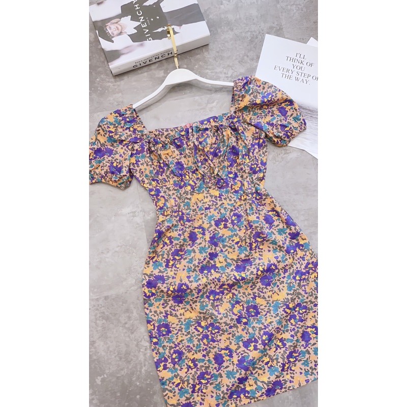 Váy cổ vuông nhún chun vai | BigBuy360 - bigbuy360.vn