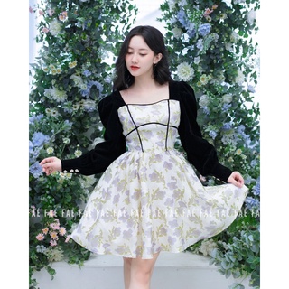 𝑳𝒂 𝑹𝒐𝒔𝒂 𝑫𝒓𝒆𝒔𝒔 - Đầm hoa tay nhung