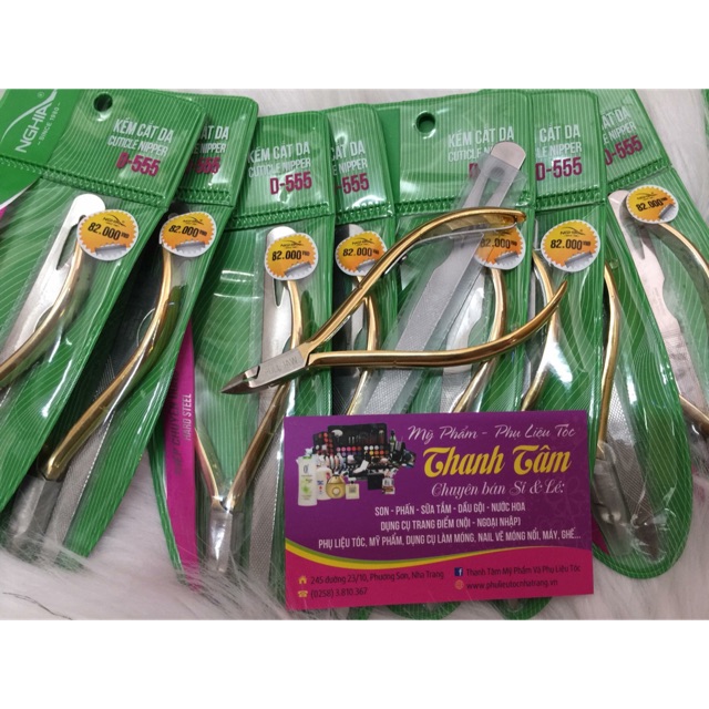 Kềm da nghĩa D555