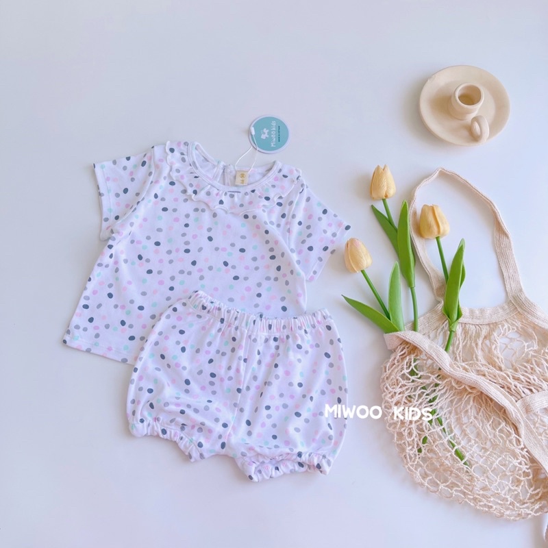 BOZIP09 Bộ Bé Gái Miwookid Áo Cổ Bèo Quần Bo Chun Cho Bé 8kg Đến 18kg