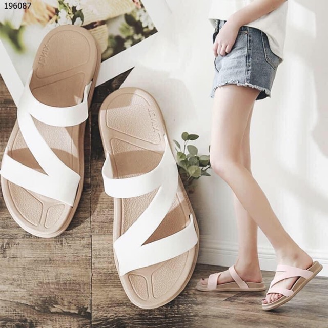 Dép nữ mềm đẹp