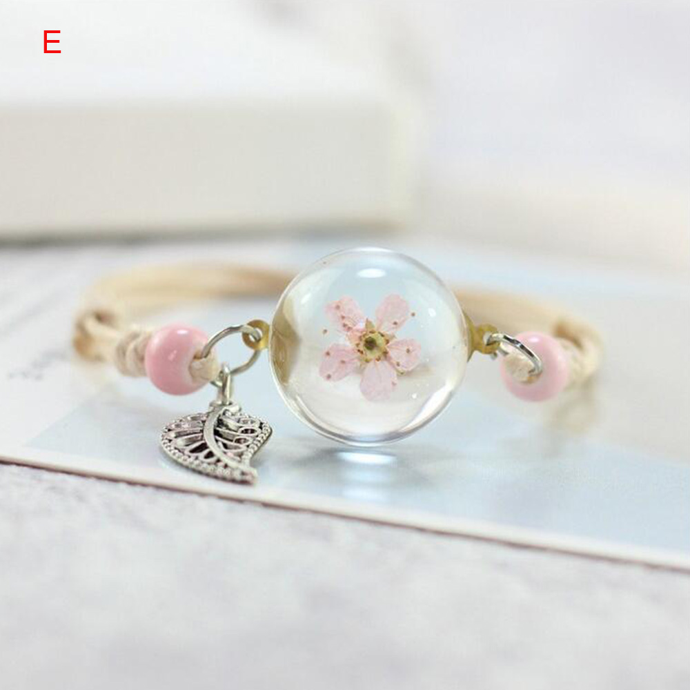 Vòng Tay Nữ Trang Đính Quả Cầu Cỏ Khô Xinh Xắn