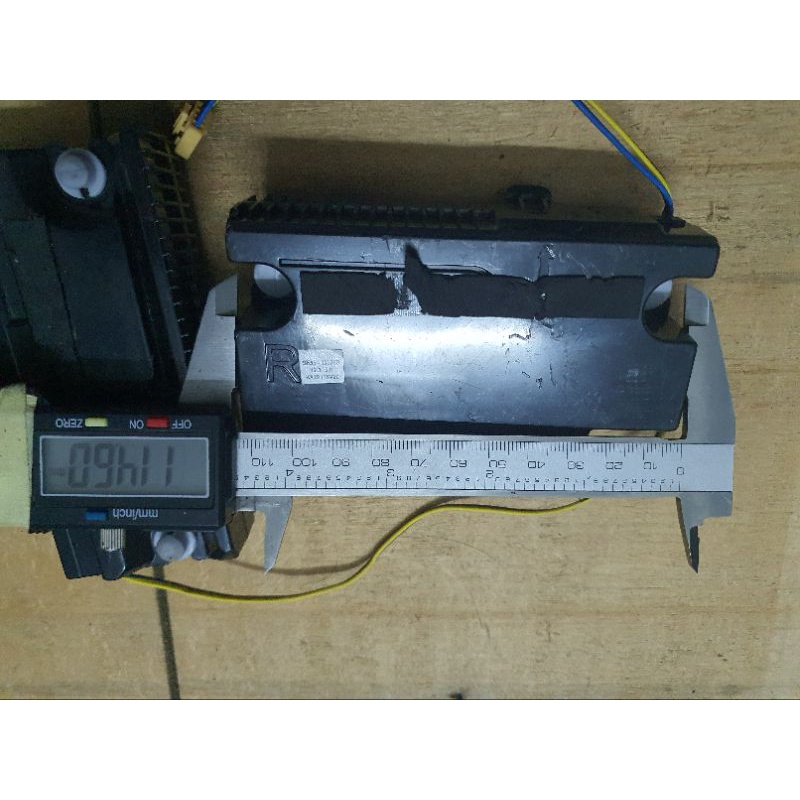 Loa toàn dải Tivi Samsung có hộp nhựa ABS kiểu 13