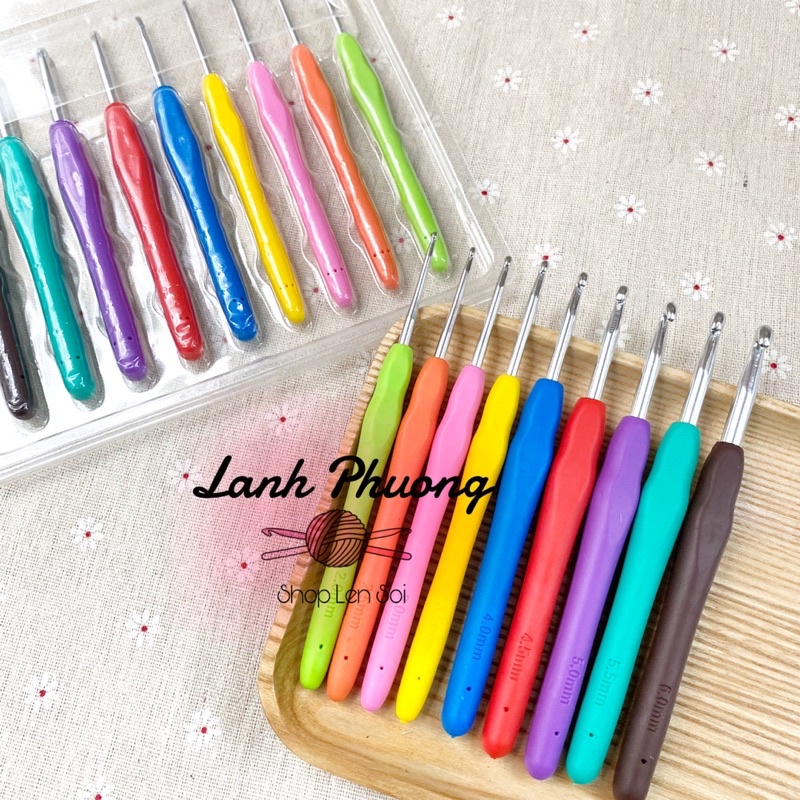 Bộ Kim Móc Nhựa Colorful 9 Cây
