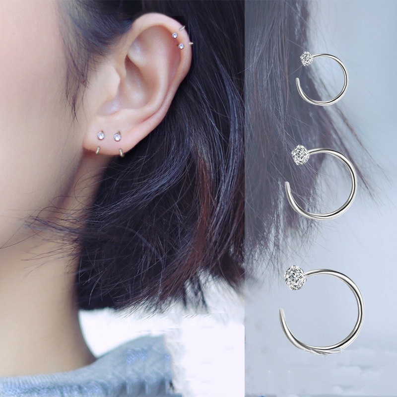 1 Cặp Bông Tai Bạc S925 Hình Hoa Cúc / Cỏ / Cánh Bướm Chống Dị Ứng Đơn Giản Cho Nữ