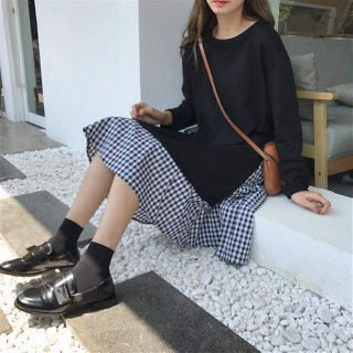 Đầm tay dài phối chân váy caro