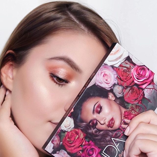 Bảng mắt Huda Eyeshadow Palette - Rose Gold Edition