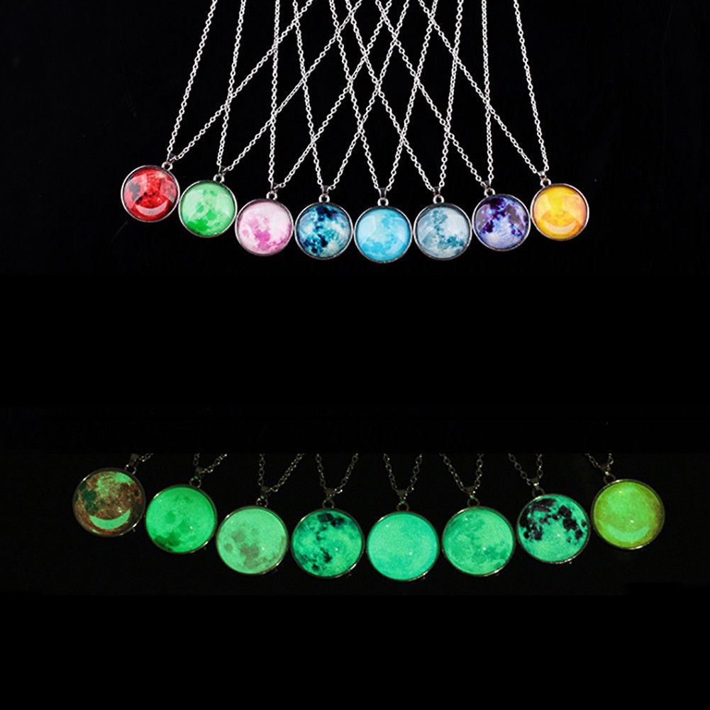 Dây chuyền mặt thiên thạch phát sáng