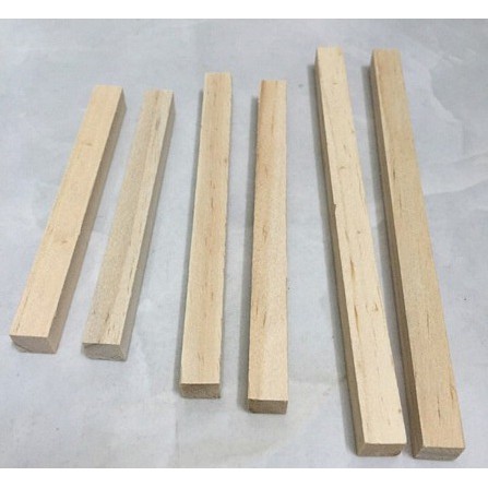 Gỗ thông vuông  3 cm x L  các loại để trang trí, làm vật dụng trong nhà,....