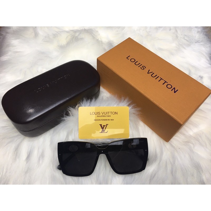 [ Siêu phẩm ] Kính mát nữ - full box LV