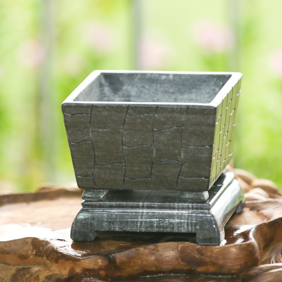 Chậu đá ĐEN hình vuông đục khắc chạm bằng tay nguyên khối trồng bonsai mini, KT: 12,5x12,5x8,5