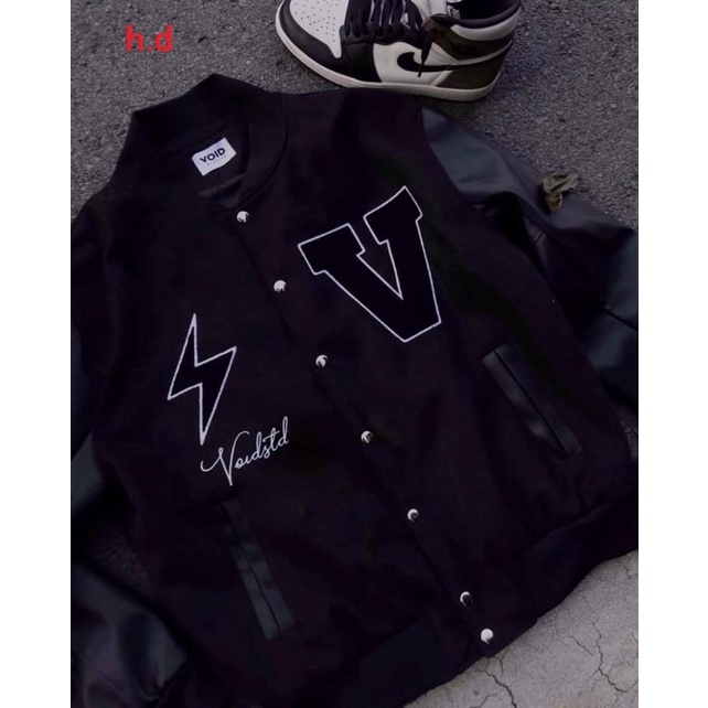 Áo bomber chữ V tia sét HD6