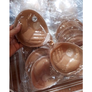 Bra dán ngực thần thánh