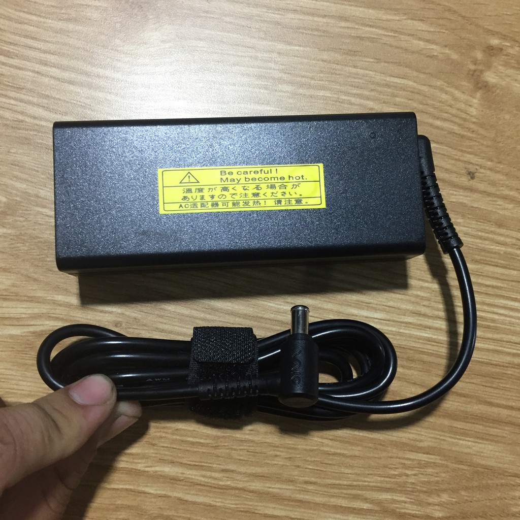 (ADAPTER) SẠC LAPTOP SONY 19.5V 4.7A (90W) kích thước đầu ghim sạc 6.5 x 4.4 mm có kim sạc