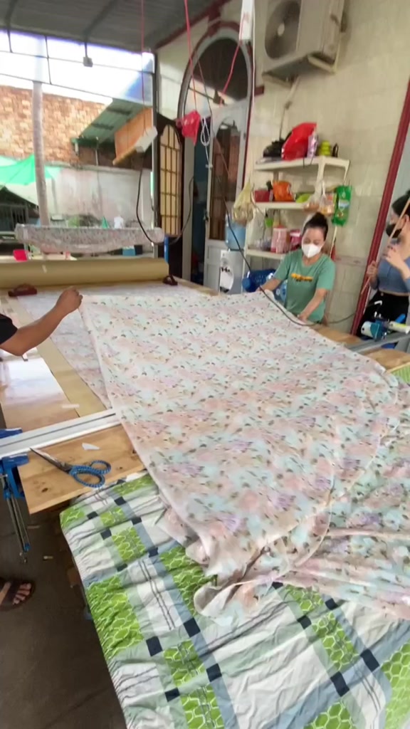 ÁO CROPTOP BÈO TẰM TƠ PASTEL-GALAXY ROSE | BigBuy360 - bigbuy360.vn