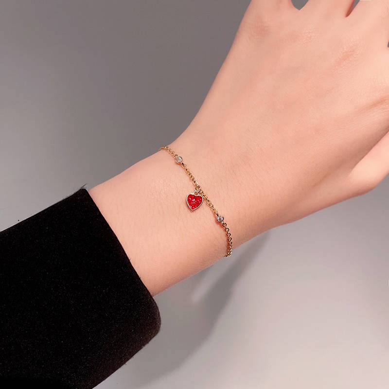 Vòng tay titan nữ lắc tay titan hình trái tim xinh xắn dễ thương phong cách trẻ trung mẫu mới 2022