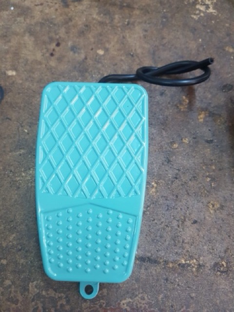 Bàn đạp điện FS2 , FS3 | BigBuy360 - bigbuy360.vn