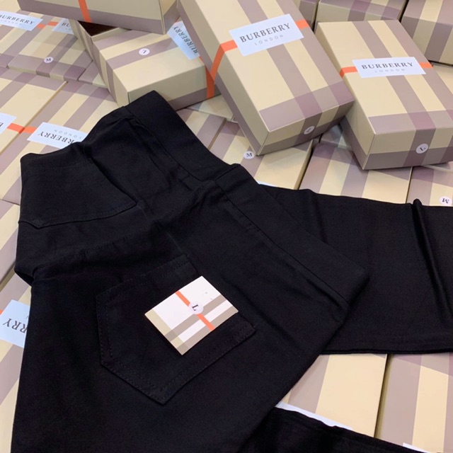 [BAO  CHẤT] Quần legging kèm hộp kẻ | BigBuy360 - bigbuy360.vn