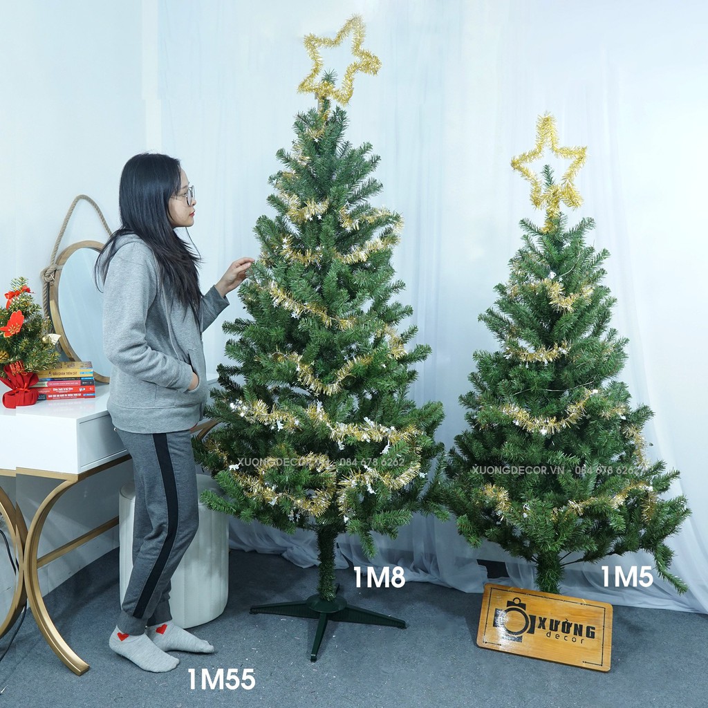 Cây Thông Noel tán dày 1,8m và 1,5m 2 Loại Lá, xanh đầu tròn, Hàng Loại Đẹp Tặng Kèm Phụ Kiện