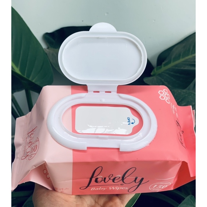 Khăn ướt không mùi Lovely nặng 750g