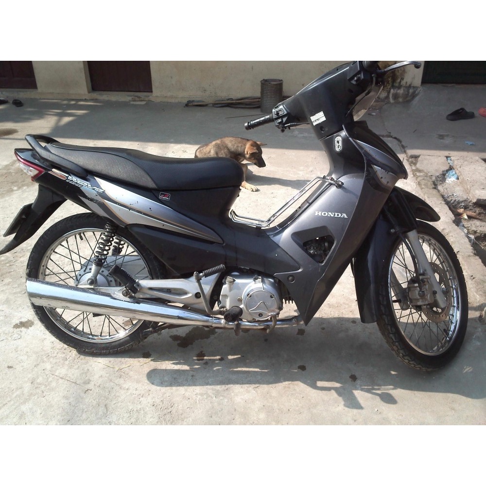 Bugi NGK Chân Ngắn Dream - Wave - Sirius MADE IN THAILAN