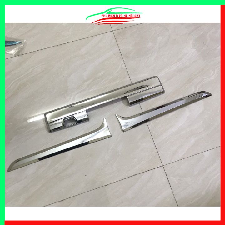 Ốp tay mở cốp mạ Crom Triton 2019-2021 trang trí xe chống va đập hiệu quả