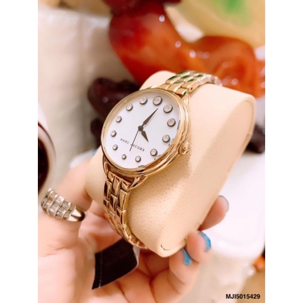 Đồng Hồ Nữ MJ ROUND FACE marcjacobs mặt tròn đá shaphia
