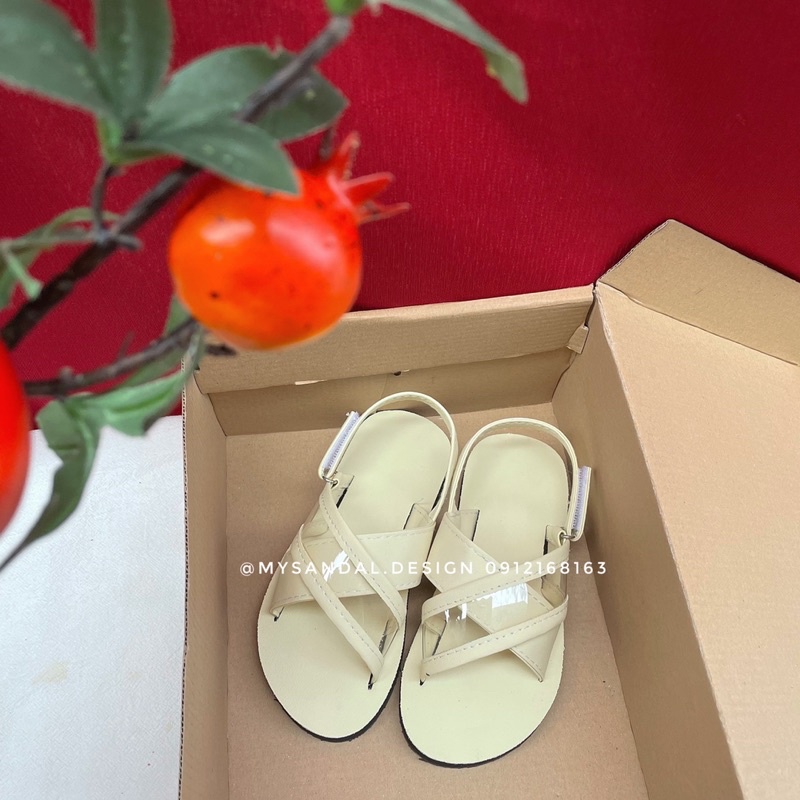 Giày Sandals màu be phối quai trong đơn giản xinh xắn nhẹ nhàng