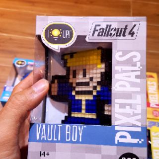 Mô hình 8bit có led Pixel Pals
