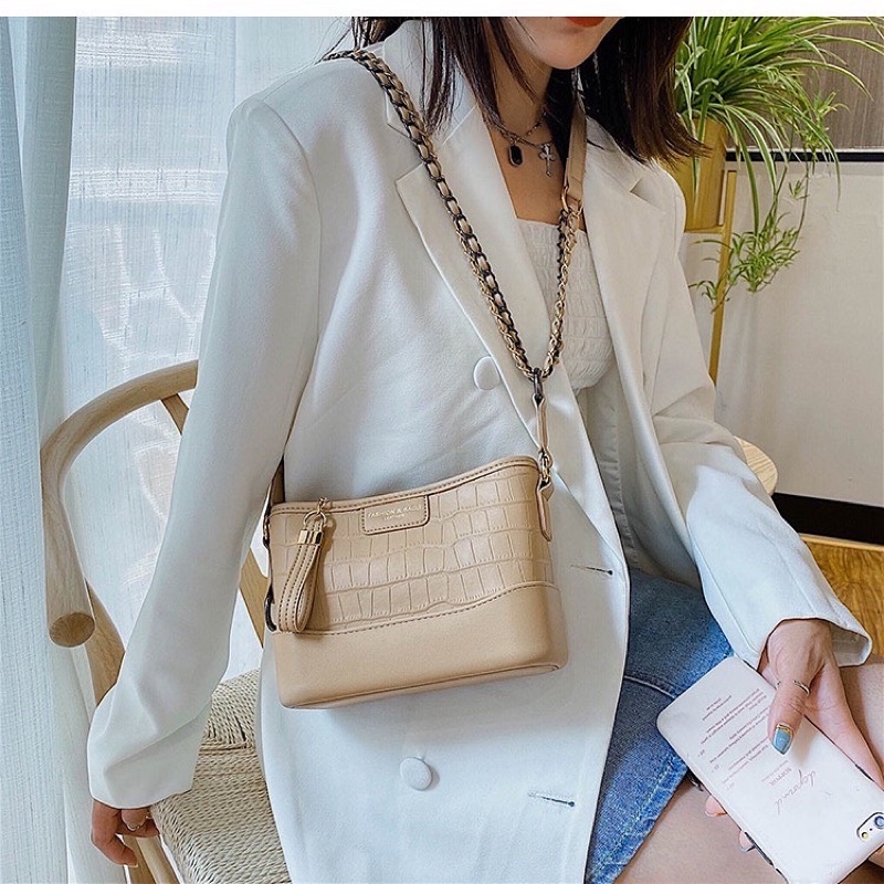 Túi Xách Nữ Thời Trang, Túi Vân Rắn Dễ Dàng Phối Outfit - Namii Closet