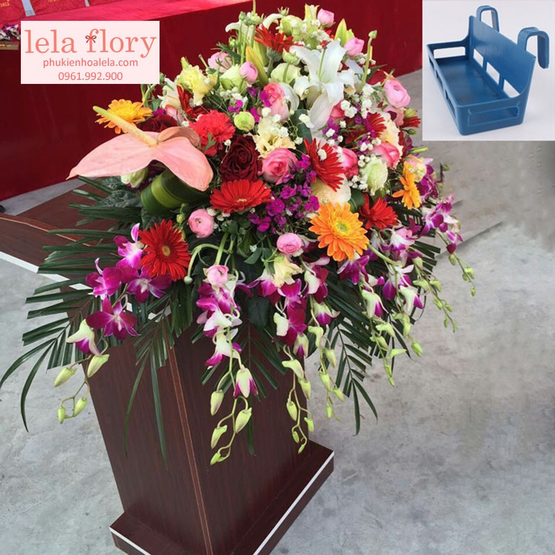 Khay sắt cắm hoa bục phát biểu, khung sắt cắm hoa - PKK0022