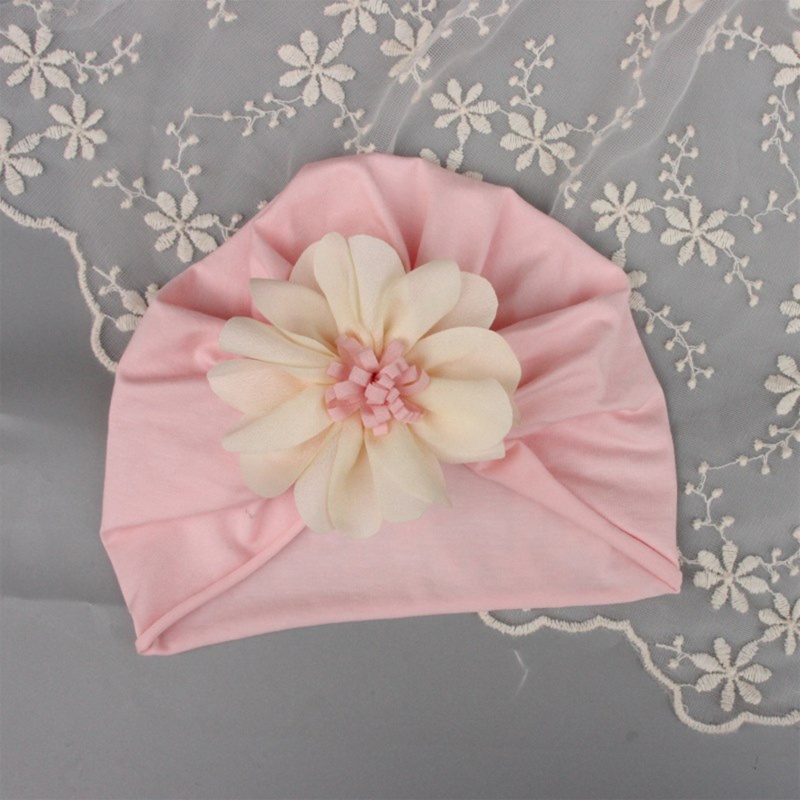 Mũ Beanie Mềm Mại Đính Hoa Dễ Thương Cho Bé