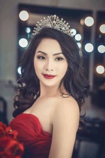 Vương miện cài tóc cô dâu