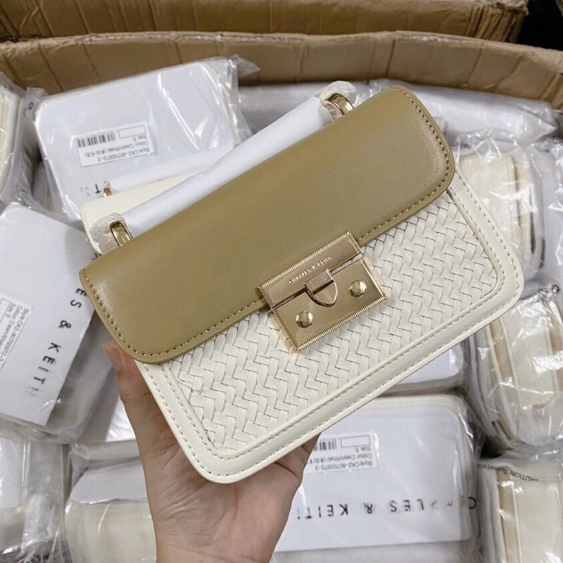 Túi C.Ka khoá vuông size 19cm đựng vừa điện thoại hàng chuẩn loại 1