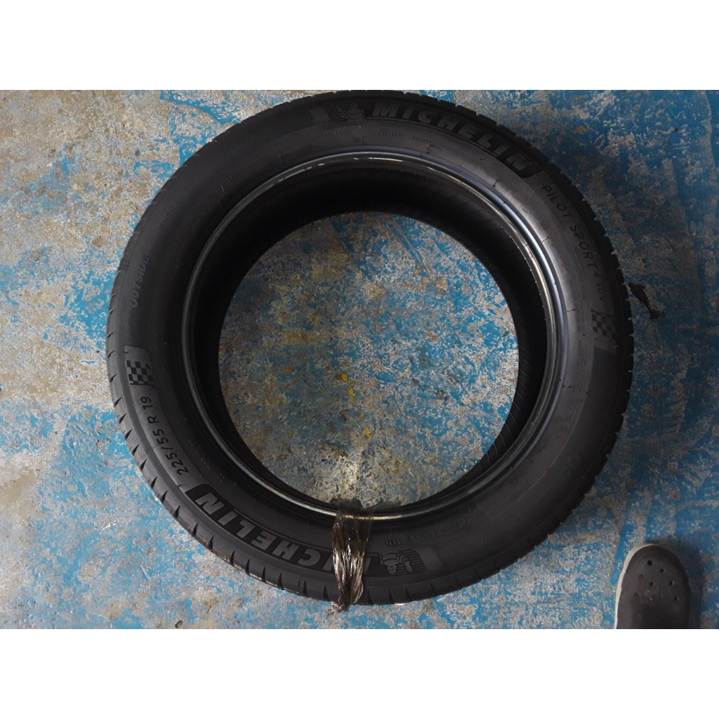 Lốp Michelin 225/55R19 Pilot Sport 4 SUV