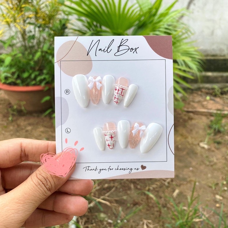 Nail box mẫu thạch nơ