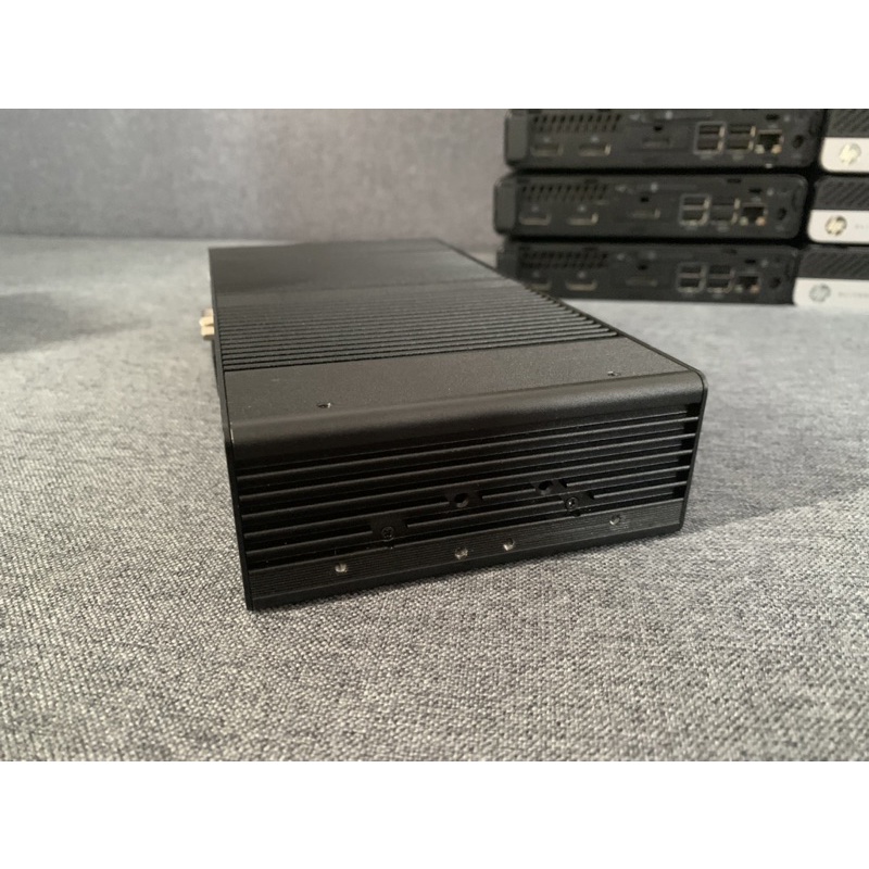 Máy tính mini Seneca usa- nhôm nguyên khối, không quạt, chuyên dùng media. core i5-gen5