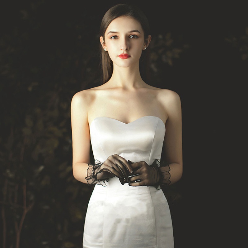 Găng Tay Ren Hở Ngón Thanh Lịch Cho Nữ