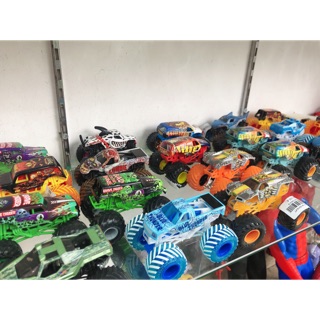 Monster jam - xe tải quái vật hàng cao cấp