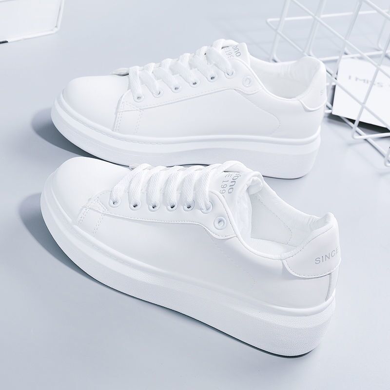 Giày thể thao đế dày kiểu dáng trẻ trung năng động cho nữ