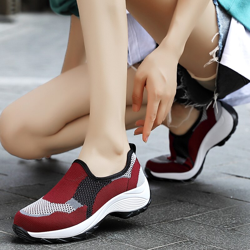 Giày Sneaker Đế Dày Phối Lưới Thoáng Khí Có Size Lớn 35-42 Dành Cho Nữ